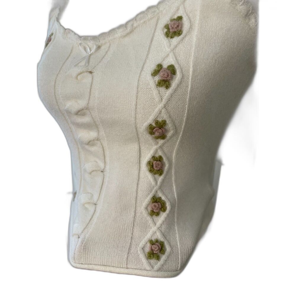UO Kimchi Blue Gigi Sweater Cami in Ivory Size Large Nwot Coquette Cottagecore - Picture 5 of 10